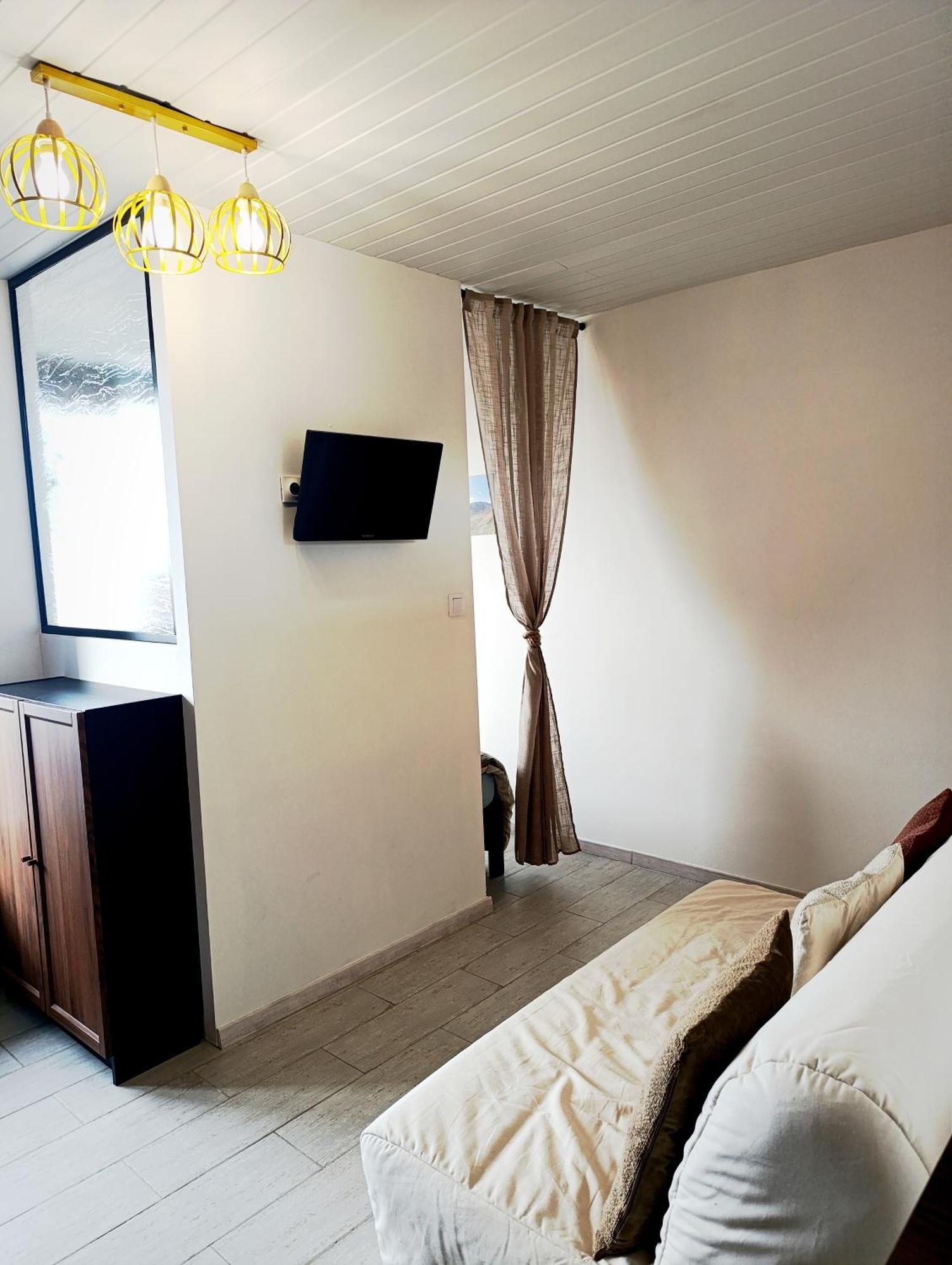 Appartement Face Mer 4 Personnes Linge De Maison Et Papier Toilette Non Fournis 圣伊莱尔·德列 外观 照片