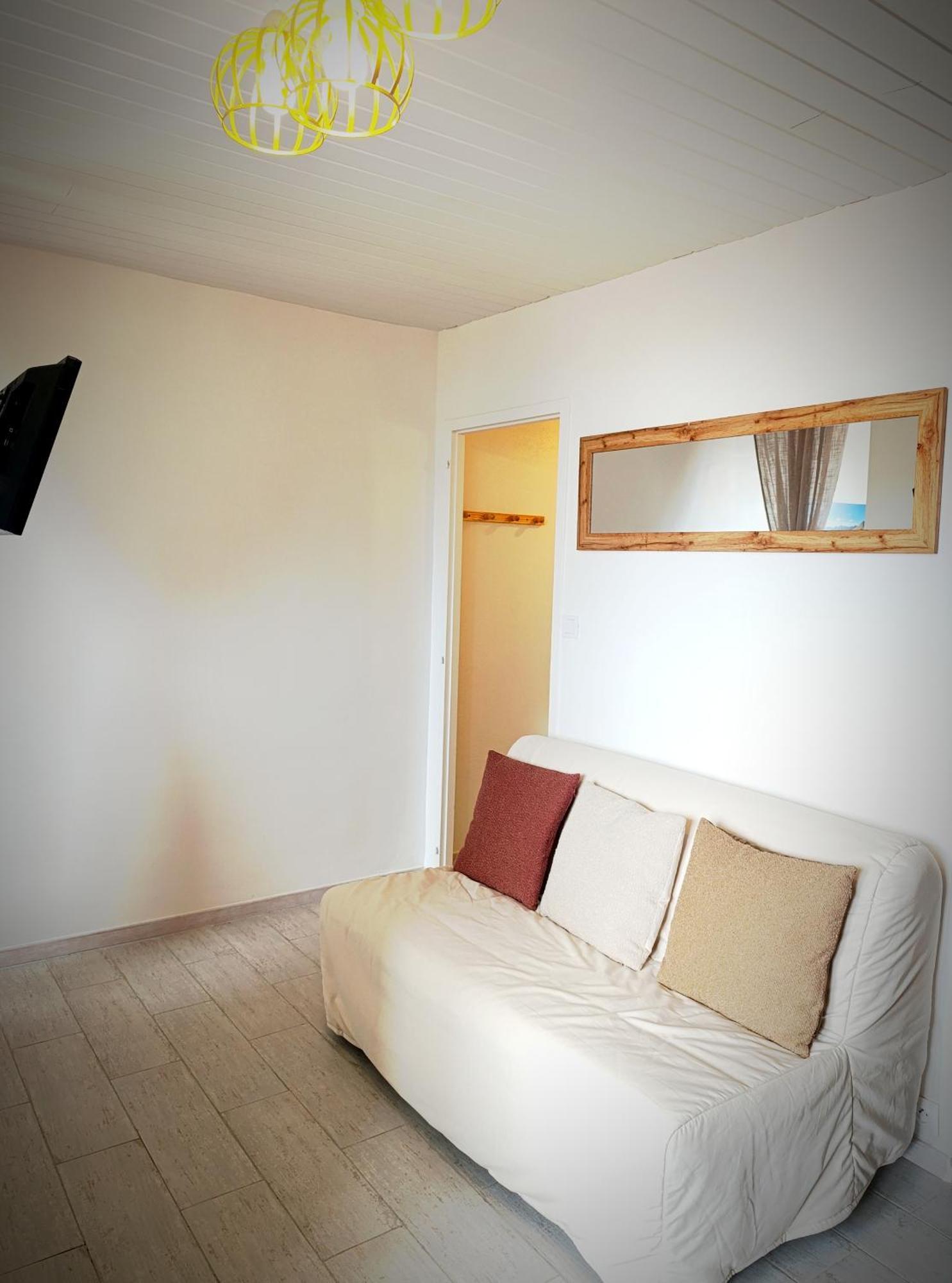 Appartement Face Mer 4 Personnes Linge De Maison Et Papier Toilette Non Fournis 圣伊莱尔·德列 外观 照片